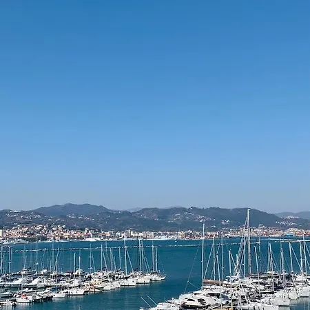 Solosolemare Apartment *